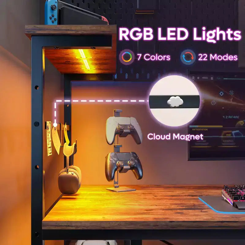 Scrivania da Gaming da 44" con Luce LED RGB, Ripiani a 4 Livelli Reversibili, Portabicchieri e Gancio per Cuffie