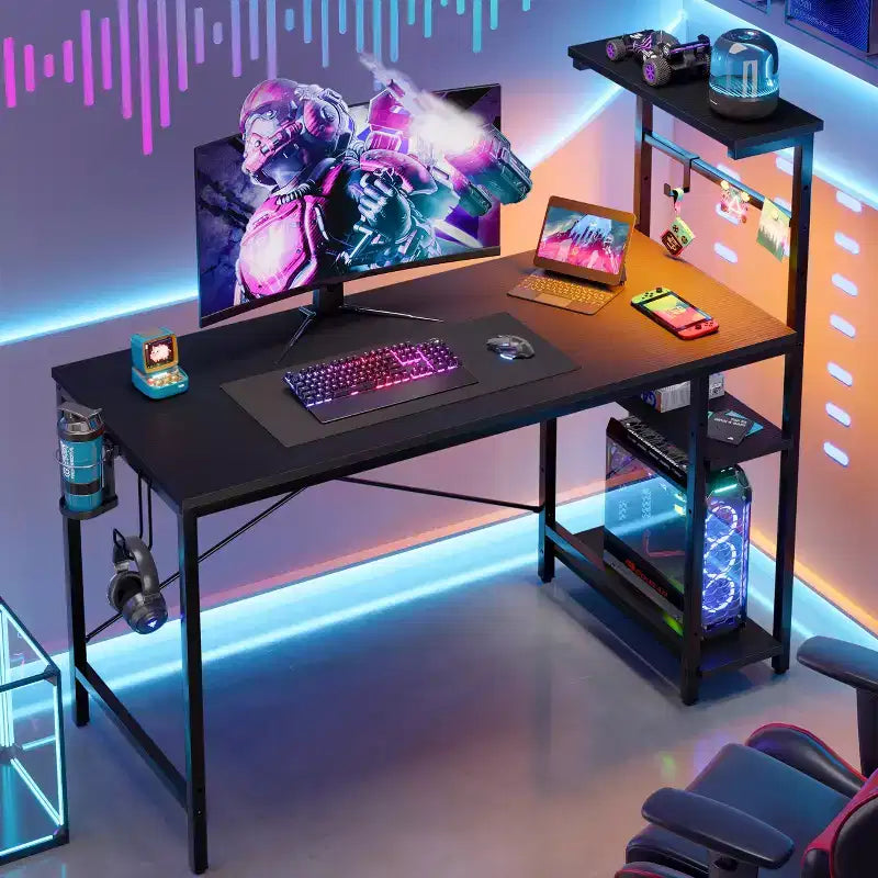 Scrivania da Gaming da 44" con Luce LED RGB, Ripiani a 4 Livelli Reversibili, Portabicchieri e Gancio per Cuffie