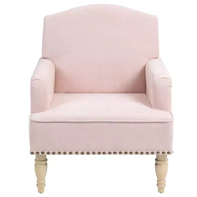 Poltrona con braccioli d'accento imbottita, ispirata al vintage, con finiture borchiate e gambe in legno, portata 136 kg