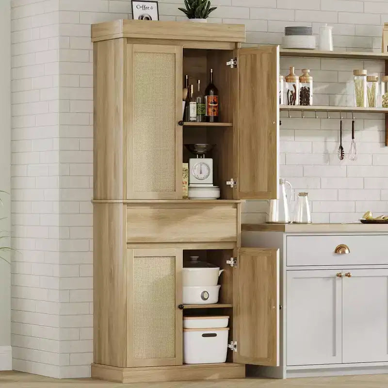 Mobile Dispensa da Cucina, Armadio Contenitore Alto con Ante in Rattan e Ripiani Regolabili, Credenza Indipendente con Cassetto