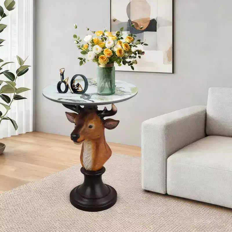 Tavolino d'appoggio con animale con piano in finto marmo, tavolino scultoreo per soggiorno camera da letto