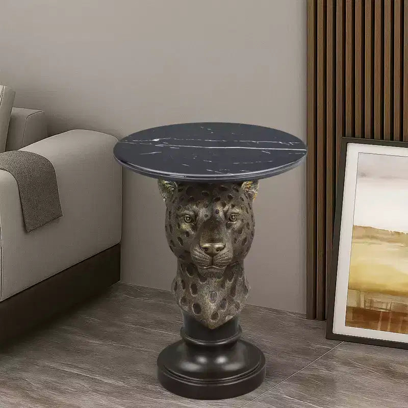 Tavolino d'appoggio con animale con piano in finto marmo, tavolino scultoreo per soggiorno camera da letto
