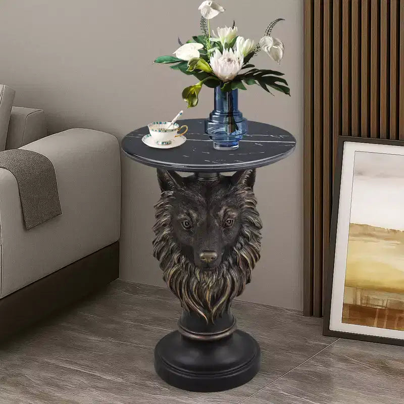Tavolino d'appoggio con animale con piano in finto marmo, tavolino scultoreo per soggiorno camera da letto