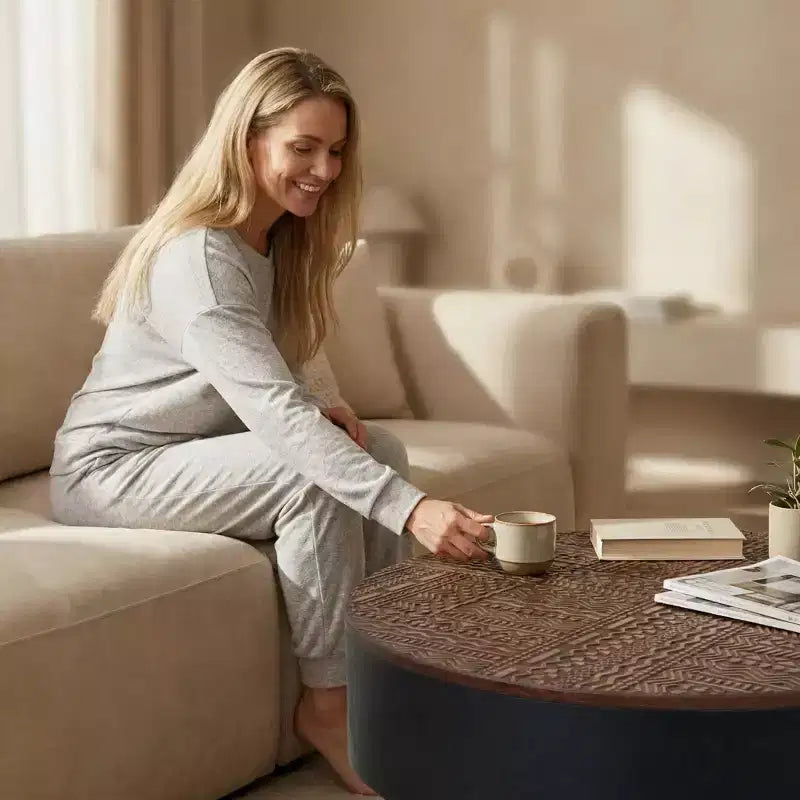 Round Coffee Table with Storage, Modern Accent Center Table for Living Room